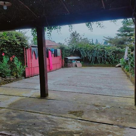 Villa Bata Merah By Spazie Paragajen Bagian luar foto