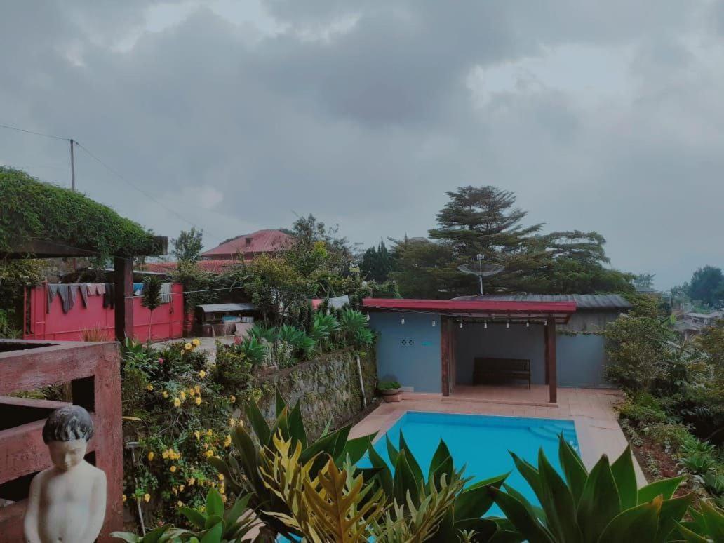 Villa Bata Merah By Spazie Paragajen Bagian luar foto